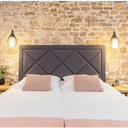 Luxury Prestige Palace